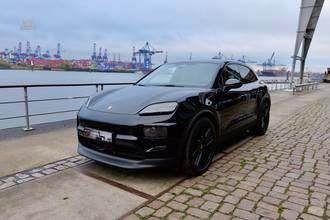 Thumbnail von Porsche Macan Electric 4