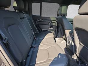 Thumbnail von Land Rover Defender 110 D250 MHD X-Dynamic SE tow bar