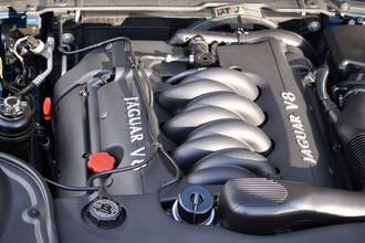 Thumbnail von Jaguar Sovereign 3-year warranty exception vehicle