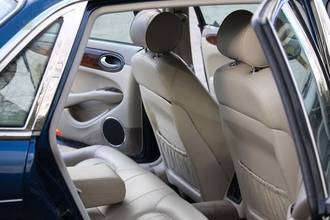 Thumbnail von Jaguar Sovereign 3-year warranty exception vehicle