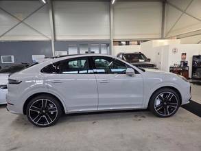 Thumbnail von Porsche Cayenne Turbo /Used/PDLS+/Bose/360/Pano/*878€