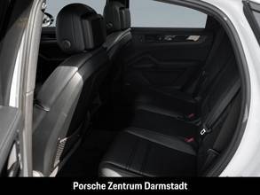 Thumbnail von Porsche Cayenne E-Hybrid Coupe Black Edition HA-Steering