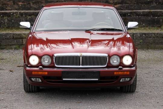 Jaguar Daimler Six mit 3 Jahren Garantie