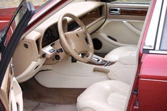 Thumbnail von Jaguar Daimler Six with 3 years warranty
