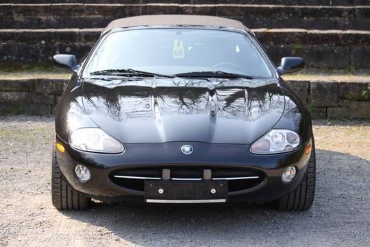 Jaguar XK8 Cabrio mit 12.800km 3 Jahre Garantie