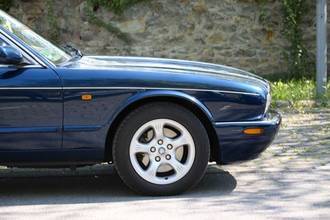 Thumbnail von Jaguar Well-maintained Jaguar Sovereign 3 years warranty
