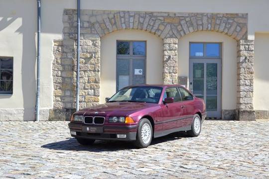 BMW 320, 1. Hand, Erstlack, Scheckheftgepflegt