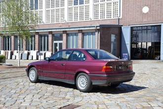 Thumbnail von BMW 320, first hand, original paint, service booklet maintained
