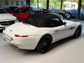 Thumbnail von BMW Z8 White, "One of a kind" Service booklet PERFECT