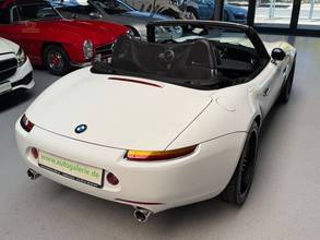 Thumbnail von BMW Z8 White, "One of a kind" Service booklet PERFECT