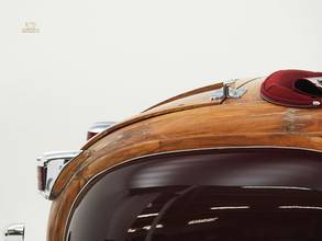 Thumbnail von Chrysler Town and Country 2 door Convertible '47