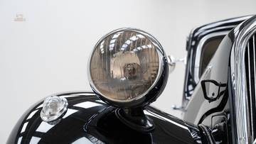 Thumbnail von Citroen Traction 6H '54