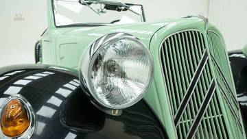 Thumbnail von Citroen Traction Avant 7C '35