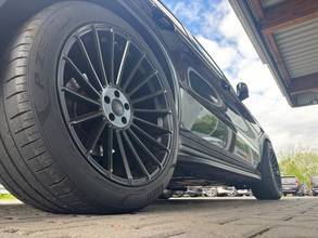 Thumbnail von Mercedes-Benz GLE 63 AMG 4Matic B&O Carbon Rear Entertainment