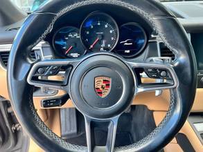 Thumbnail von Porsche Macan **LED taillight reversing camera air suspension**