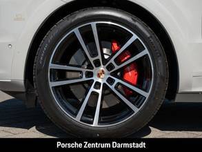 Thumbnail von Porsche Cayenne GTS Coupe InnoDrive HA-Steering Head-Up