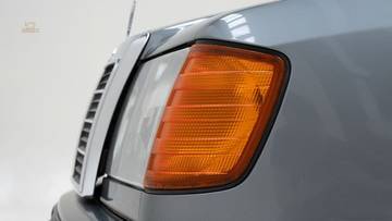Thumbnail von Mercedes-Benz 230E '88