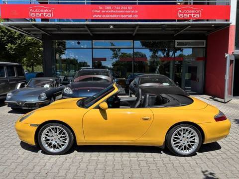 Porsche 996 C2 Cabrio- 6-Gg.- orig. 59TKM, Speedgelb!