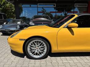 Thumbnail von Porsche 996 C2 Cabrio - 6-speed - original 59,000 km, Speed Yellow!
