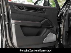 Thumbnail von Porsche Cayenne GTS Burmester InnoDrive Steering Wheel HeadUp