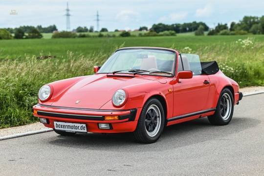 Porsche 911 3,2l Carrera mit Werks-Hardtop