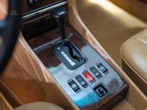 Thumbnail von Mercedes-Benz 560 SL R107 original km, in collection for 20 years, WGA 2+