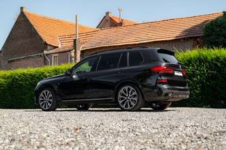 Thumbnail von BMW X7 xDr 30 d M Sport 22-inch | 1st hand | Service history | Rear entertainment system