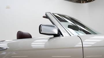 Thumbnail von Mercedes-Benz 380 SL + hardtop '85