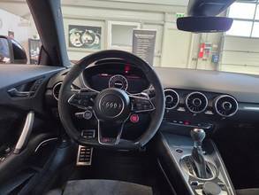 Thumbnail von Audi TT RS/Bang & Olufsen/Rearview camera/Sport exhaust system/€500