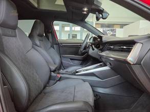 Thumbnail von Audi RS3 Sportback /Panorama/Keyless/Sport Exhaust System/*400€