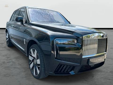 Rolls-Royce Cullinan Modelyear 2027