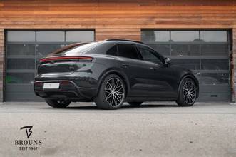 Thumbnail von Porsche Macan 4 |Burmester|BiColor|HUD|360|HiALenkung