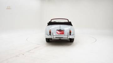 Thumbnail von Jaguar XK 150 SE DHC '61