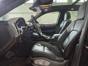Thumbnail von Porsche Cayenne S Diesel /Panorama /Reversing camera/*460€