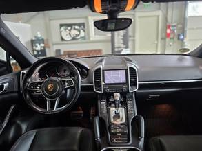 Thumbnail von Porsche Cayenne S Diesel /Panorama /Reversing camera/*460€