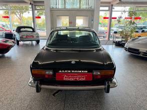 Thumbnail von Alfa Romeo 2000 GT Veloce / Air conditioning / H. license plate.
