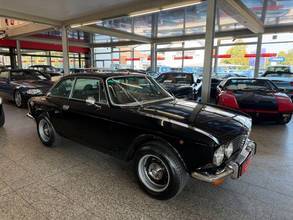 Thumbnail von Alfa Romeo 2000 GT Veloce / Air conditioning / H. license plate.