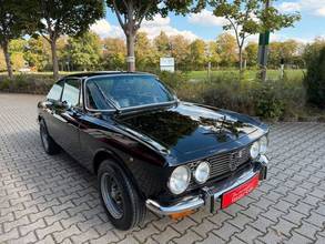 Thumbnail von Alfa Romeo 2000 GT Veloce / Air conditioning / H. license plate.