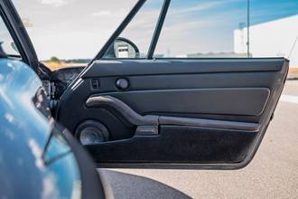 Thumbnail von Porsche 993 Carrera Cabriolet