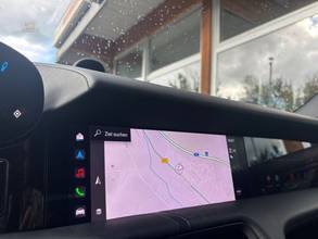 Thumbnail von Porsche Taycan SportChrono SurroundView PDisplay