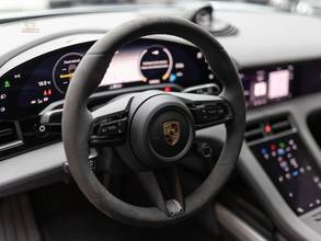 Thumbnail von Porsche Taycan Turbo S, Carbon, Ceramic, Panoramic, Night Vision, 21