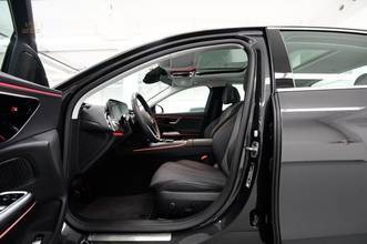 Thumbnail von Mercedes-Benz E 220 d! MODEL 2026! PANORAMA / KEYLESS GO ++