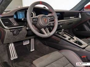 Thumbnail von Porsche 992 Dakar BOSE CHRONO 360 degrees