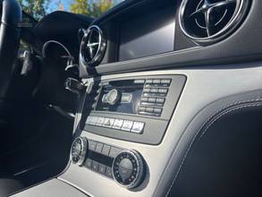 Thumbnail von Mercedes-Benz SL 500 AMG German Airscarf Mercedes Service Book