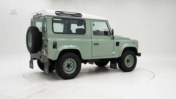 Thumbnail von Land Rover Defender Heritage 90 '2015