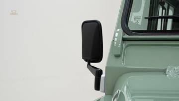 Thumbnail von Land Rover Defender Heritage 90 '2015