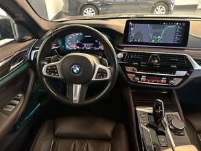 Thumbnail von BMW M550I xDrive*Leather*Navigation*GSD*Head Up*StDHZ*LED