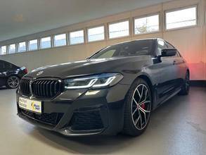 Thumbnail von BMW M550I xDrive*Leather*Navigation*GSD*Head Up*StDHZ*LED