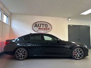 Thumbnail von BMW M550I xDrive*Leather*Navigation*GSD*Head Up*StDHZ*LED