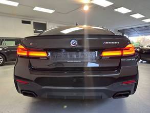 Thumbnail von BMW M550I xDrive*Leather*Navigation*GSD*Head Up*StDHZ*LED